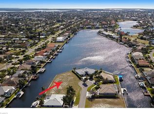 365 Wales Ct, Marco Island, FL 34145