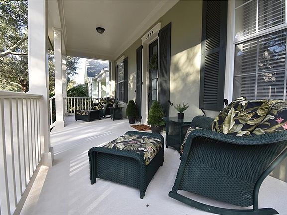 4th image of 2975 Lindale Ave