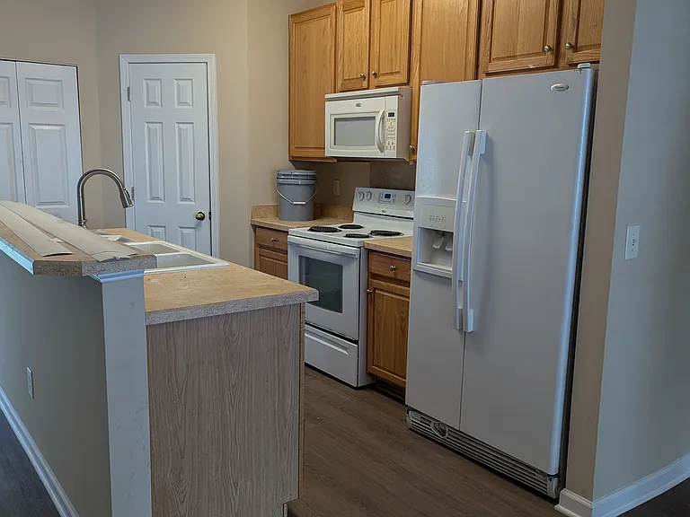 1249 Liberty Bell Ct — Photo 3