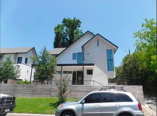 1401 Walnut Ave #B, Austin, TX 78702