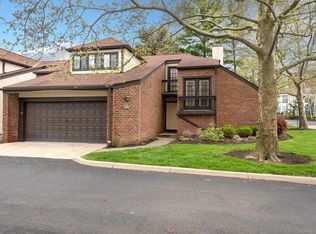 200 Saint Pierre St, Worthington, OH 43085