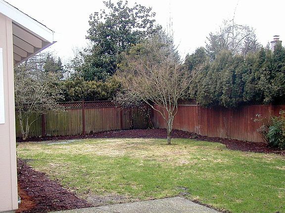 5th image of 2561 SE Bluebonnet Ct
