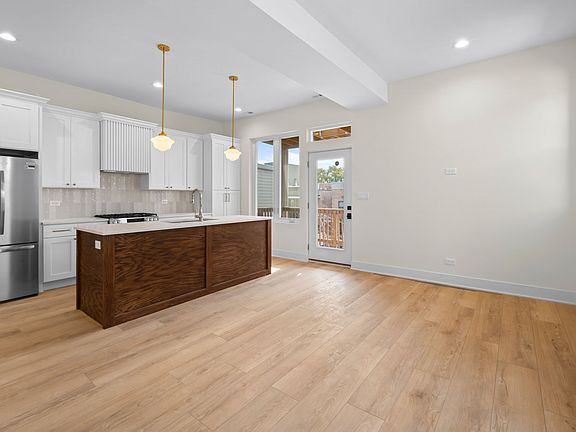 2nd image of 2151 W Potomac Ave #3