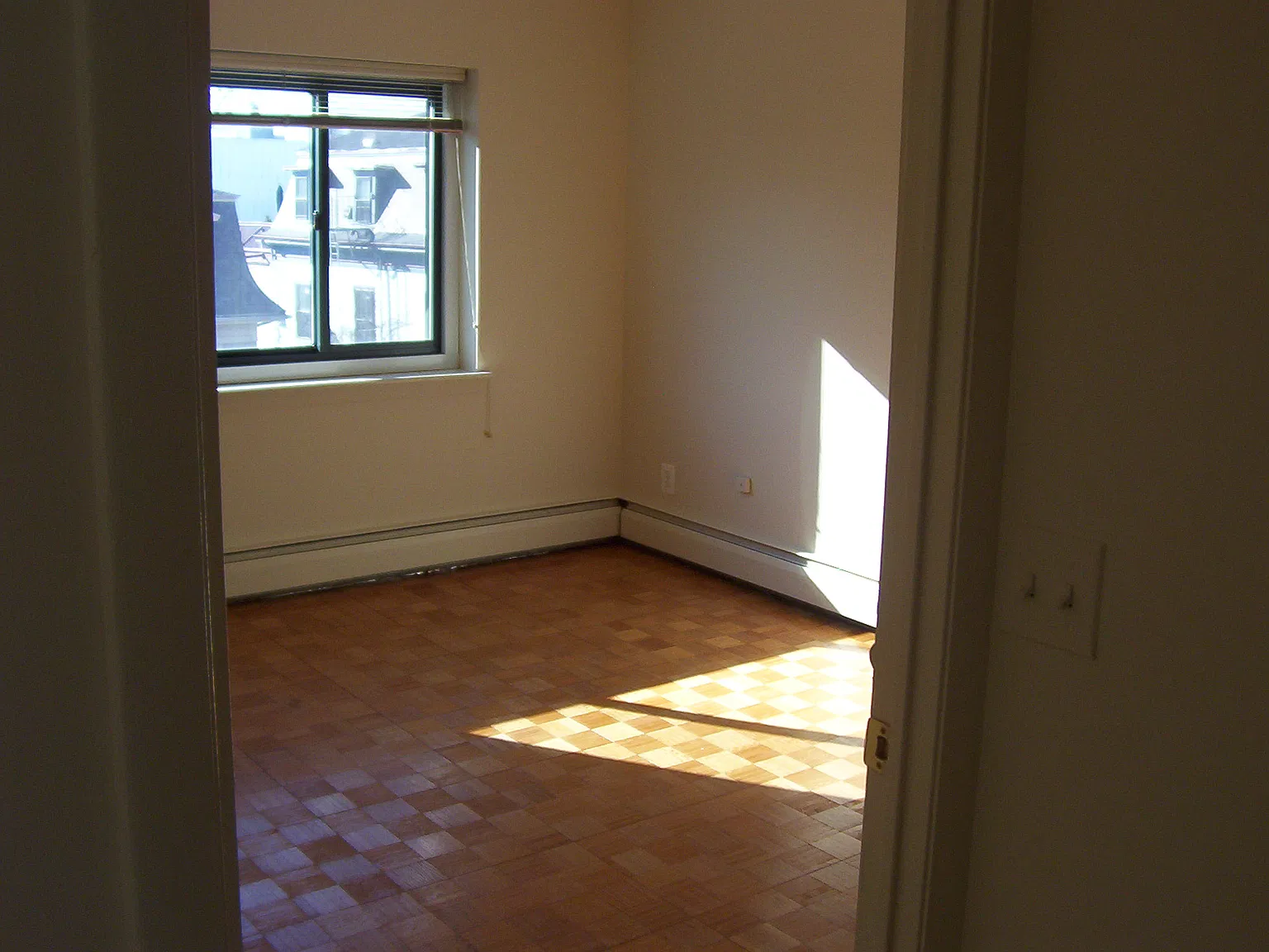1 bed, $2,759 — Photo 2