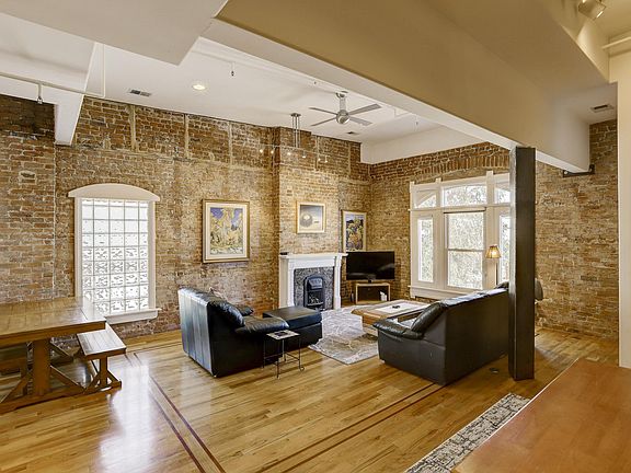 5th image of 2445 N Clarkson St APT 4