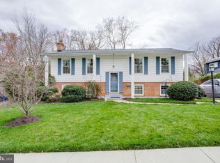 3611 Old Post Rd, Fairfax, VA 22030