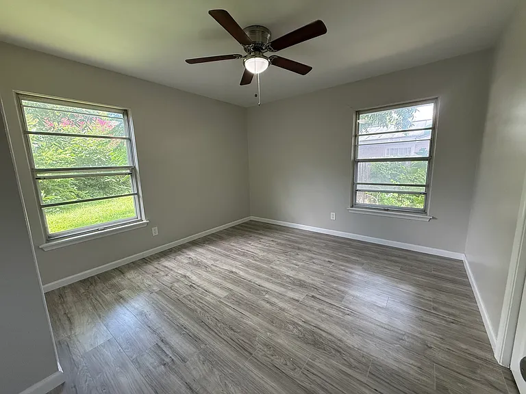 3623 Invicta Dr — Photo 7