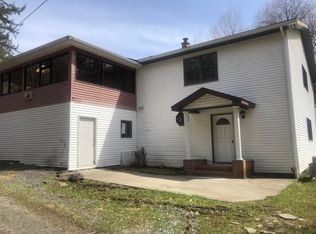 104 Thunderbird Rd, Pleasant Mount, PA 18453