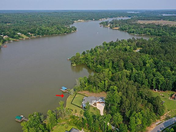 5th image of 990 Eagles Harbor Dr