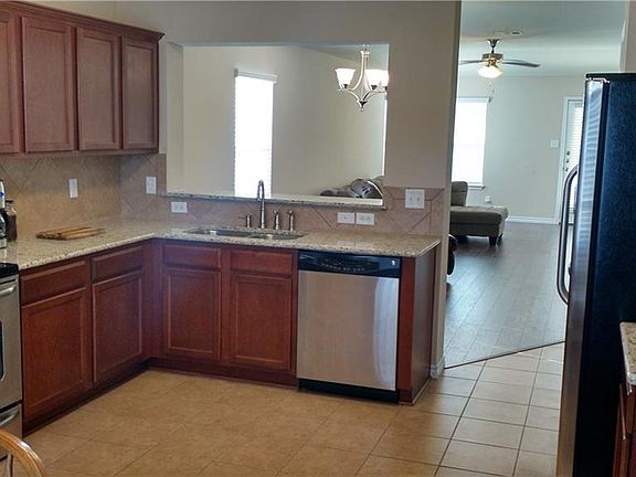 3rd image of 2301 Terry Dr