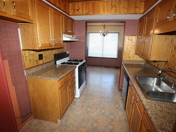 5th image of 4127 W Saxony Dr SE