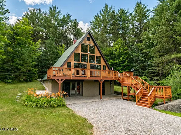 13245 Nys Rte #9N, Jay, NY 12941