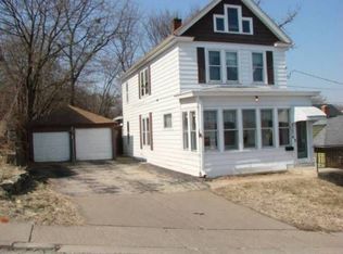 2151 Heeb St, Dubuque, IA 52001