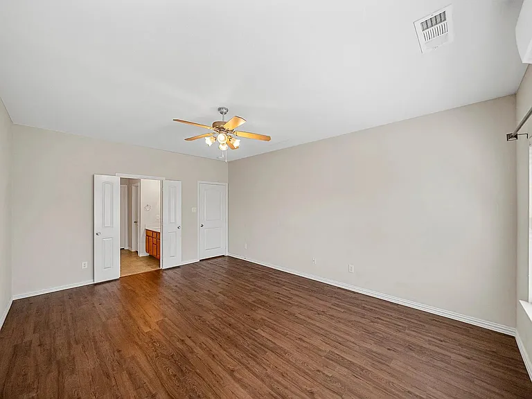 2861 Laurel Oak Dr — Photo 10