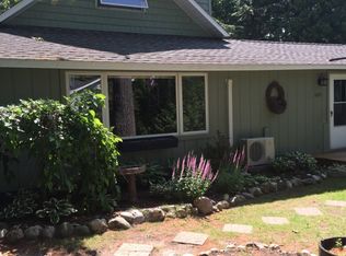 9071 Marina Dr, Alanson, MI 49706