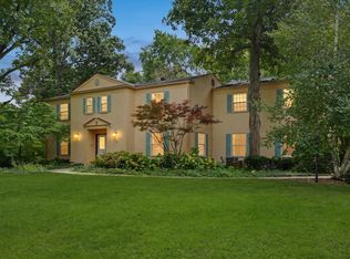 3 Hettinger Ct, Monticello, IL 61856