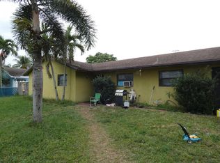 6663 Riggers Rd, Lake Worth, FL 33462