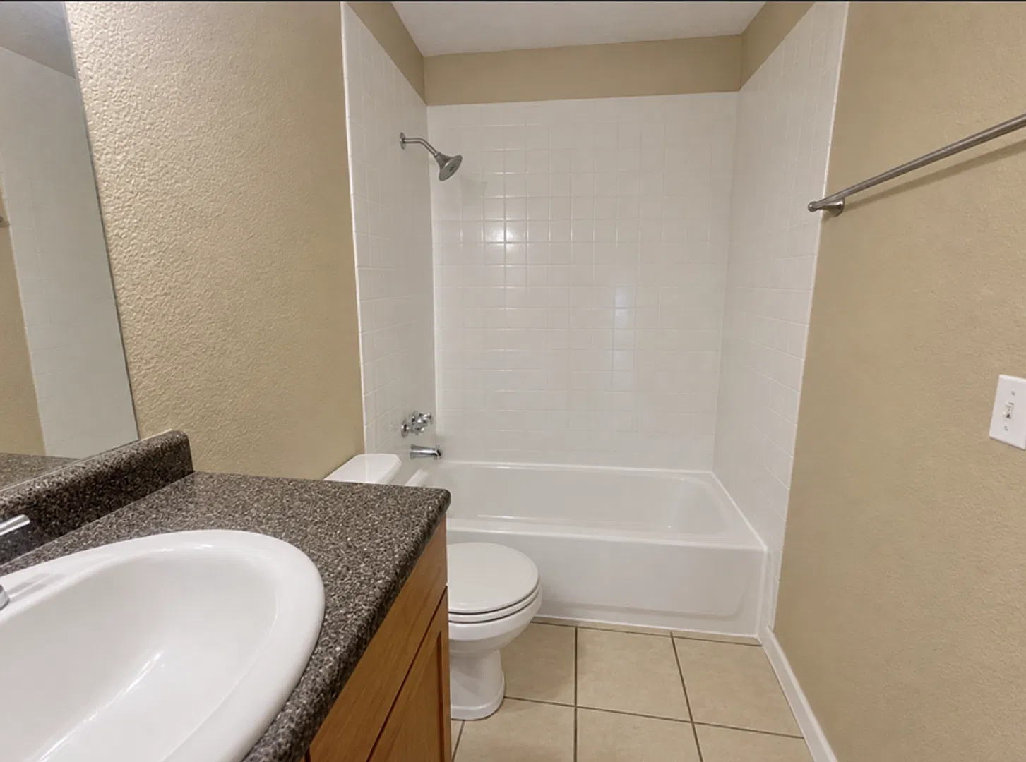 1810 NW 23rd Blvd #241 (Creek's Edge) — Photo 4