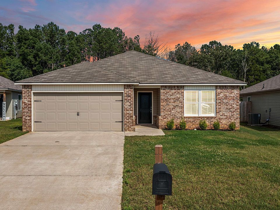 1st image of 669 Antler Way