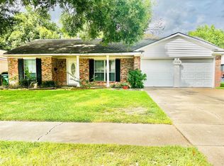 16219 Rill Ln, Houston, TX 77062