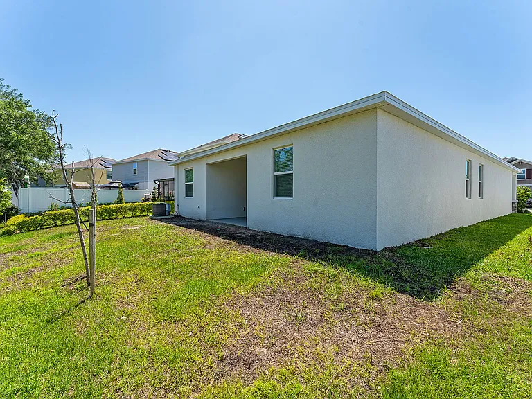 860 Daring Dr — Photo 27