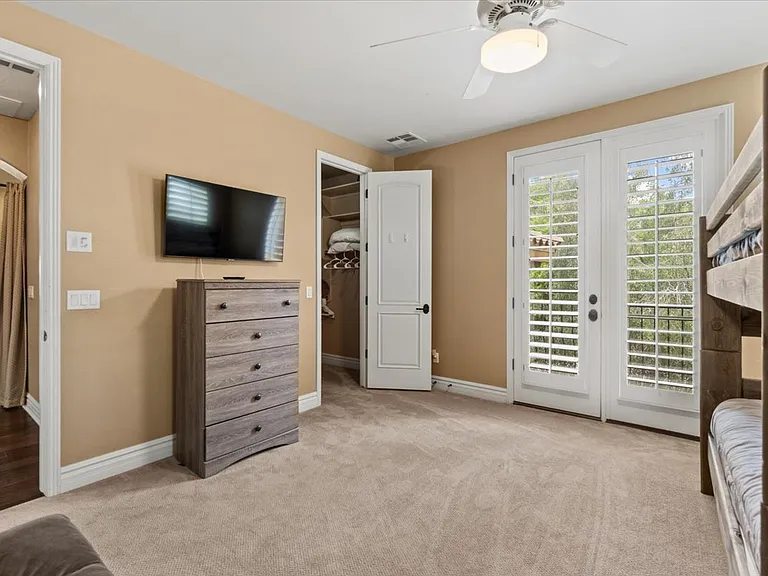 4053 E Thunderheart Ct — Photo 42