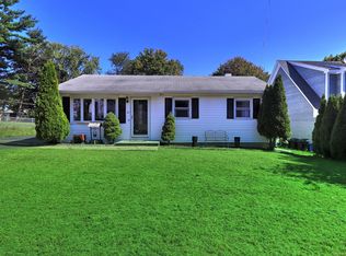 21 Nacca Rd, West Haven, CT 06516