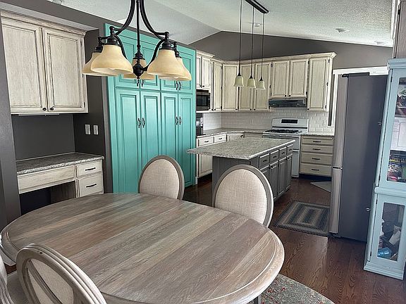 Kitchen - custom pantry