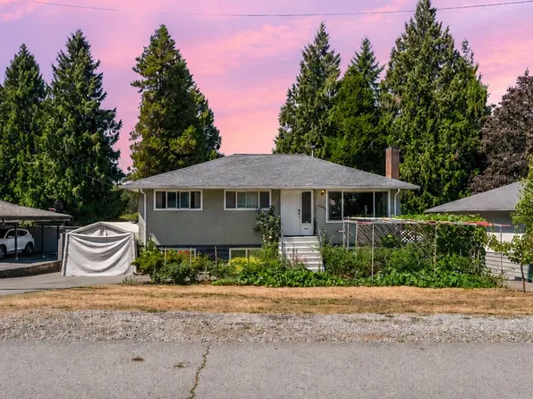 14940 Kew Dr, Surrey, BC V3R 4Y2