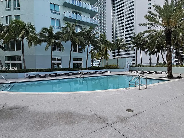 1900 N Bayshore Dr #3019 — Photo 21