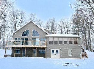 1461 Tasha Dr, Edmore, MI 48829