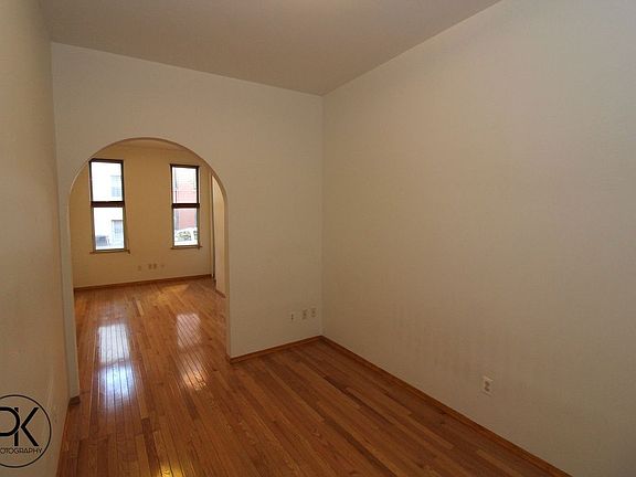 4th image of 317 Eckford St APT 1L