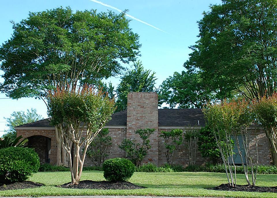 1st image of 12215 Waldemar Dr