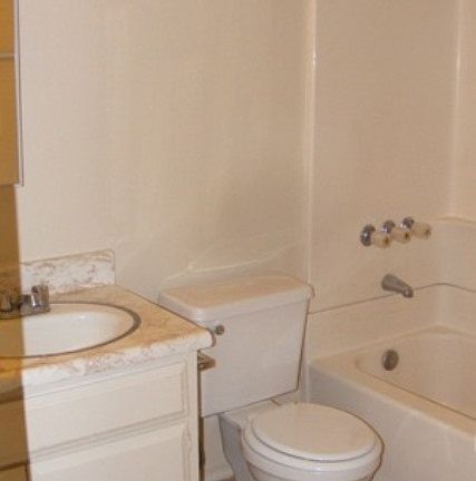 5th image of 5954 Gilman Way