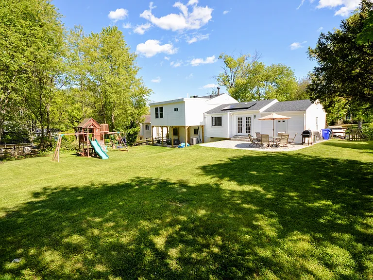 11205 Trippon Ct — Photo 18