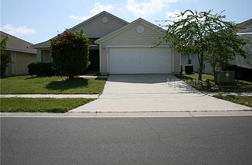 1st image of 2622 Willow Glen Cir