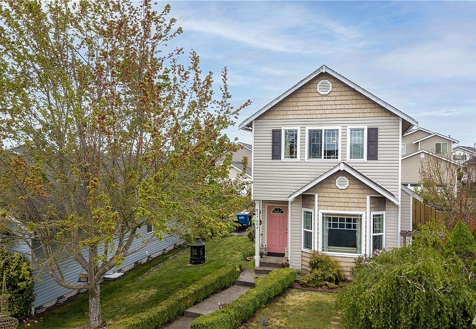 1st image of 17604 109th Street Ct E
