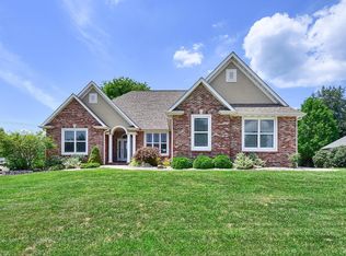 29 Meadow Rue Dr, Edwardsville, IL 62025