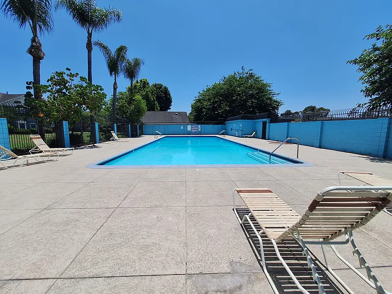 7152 Santa Inez Cir — Photo 33