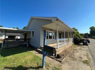 43 W 12th St, Dresden, OH 43821