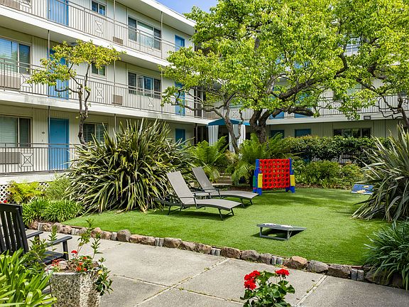4th image of 45 Tamal Vista Blvd #614