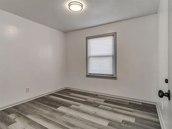 3rd image of 3345 NE 13th St