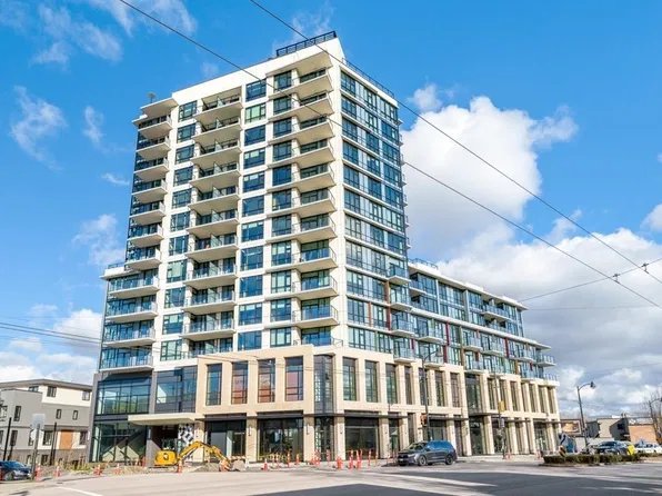 3996 Dumfries St #120X, Vancouver, BC V5N 5R3