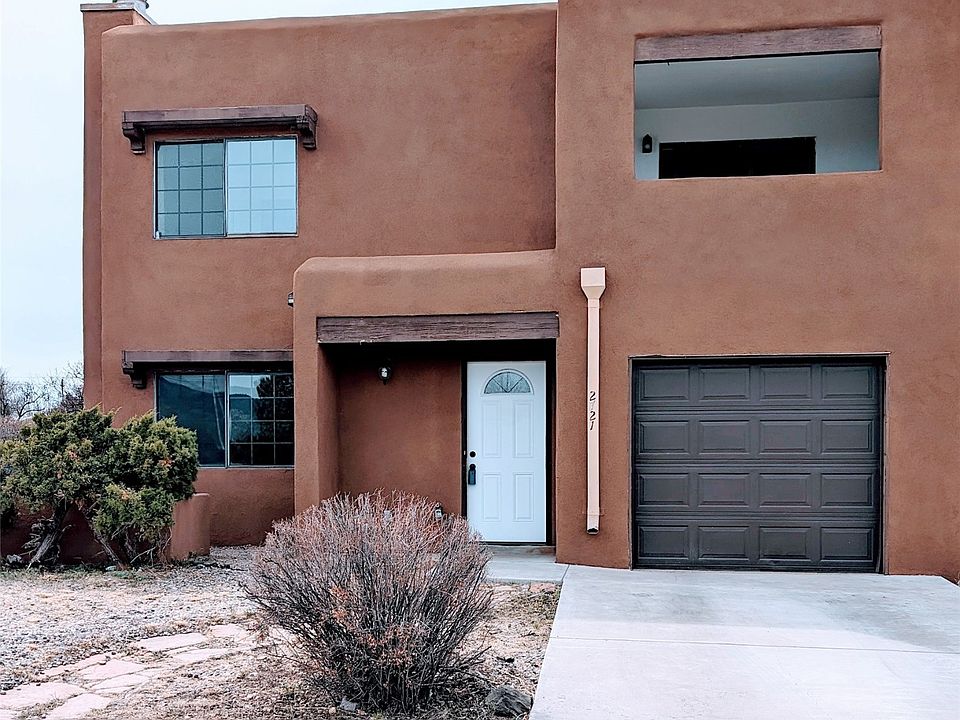 1st image of 2721 Plazuela Serena
