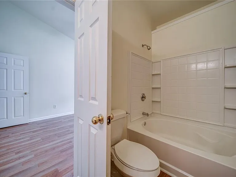 3285 Hidden Cove Cir — Photo 25