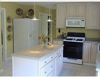 5th image of 3015 White Pine Dr