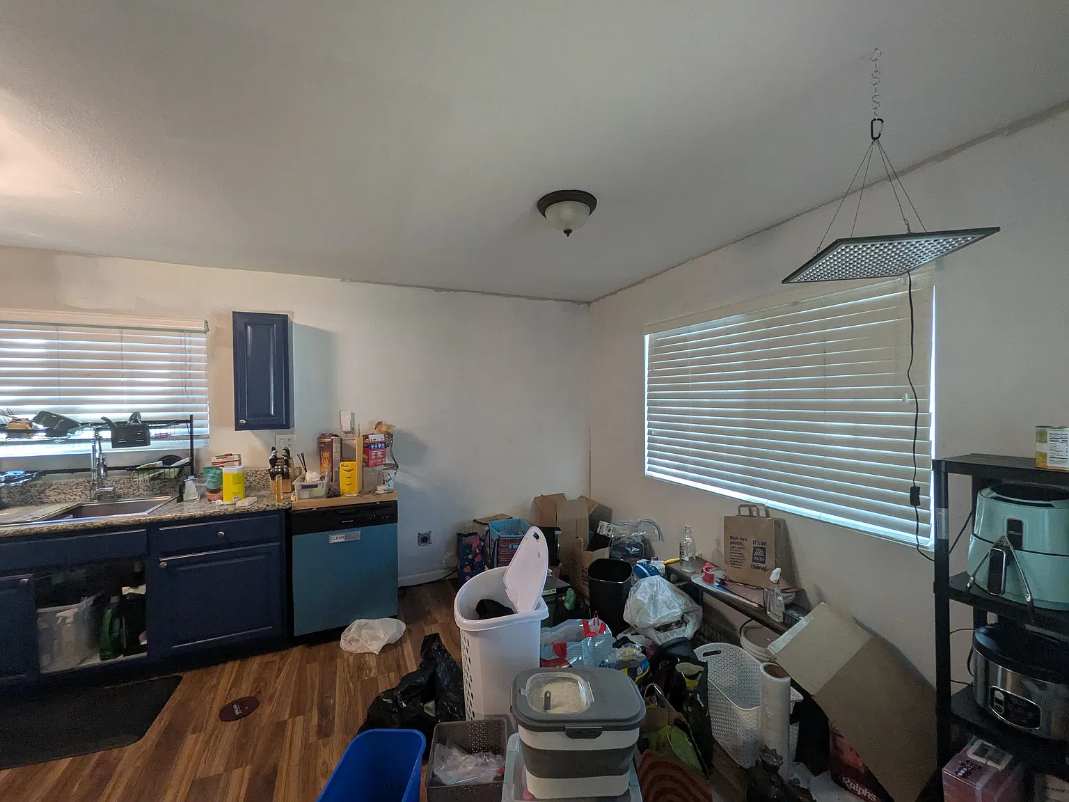 1817 E Grand Ave — Photo 2