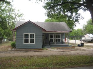 605 John Arden Dr, Waxahachie, TX 75165