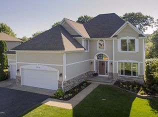 7775 Finnagen Dr, Mattawan, MI