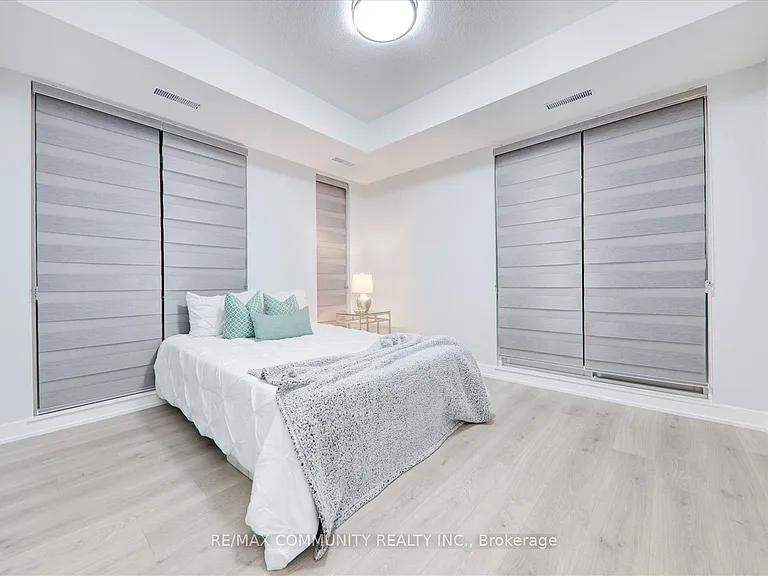 1709 Bur Oak Ave #206 — Photo 21